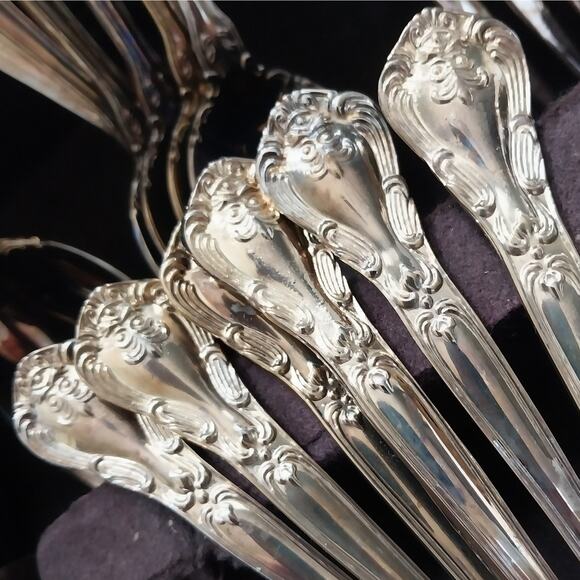 VINTAGE! GOLDWASHED SILVERPLATE GODINGER "GRAND MASTER," SERVICE FOR 12, 51 PCS - Picture 1 of 12